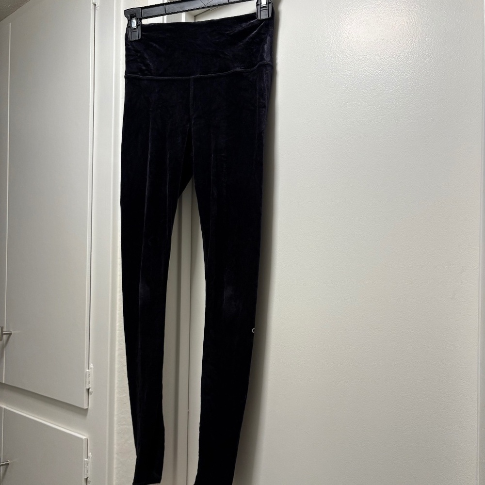 Alo velvet leggings - black - size XXS